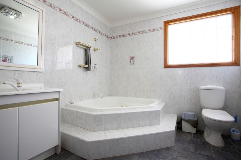 Cost of Bathtub Installation in Austin, TX